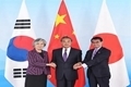 x1