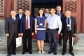 x1