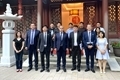 x1