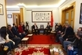 x1