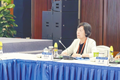 x4